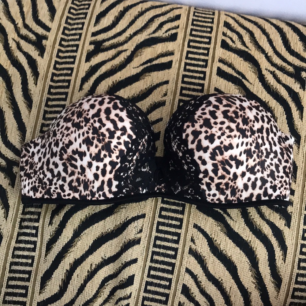 Victoria’s Secret Bombshell Bra 34B